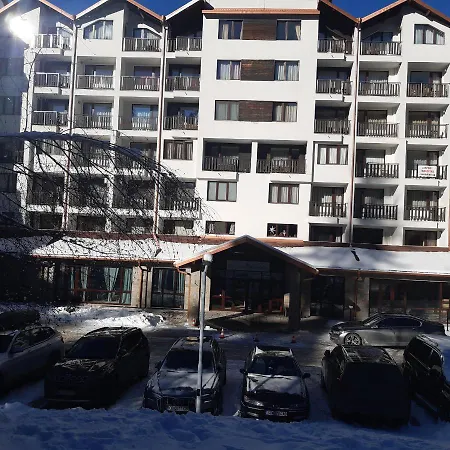 Apartment Tes Gardens Apertments